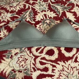 Sleek Gray Wireless Bra